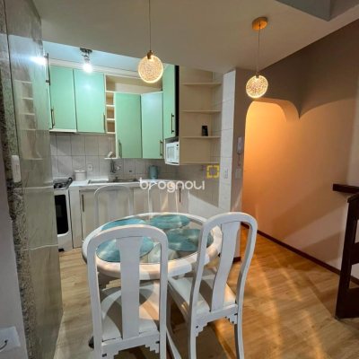 Cobertura com 156m², 4 quartos (sendo 1 suíte), 1 garagem, no bairro Canasvieiras em Florianópolis