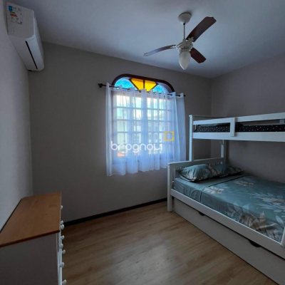 Cobertura com 156m², 4 quartos (sendo 1 suíte), 1 garagem, no bairro Canasvieiras em Florianópolis