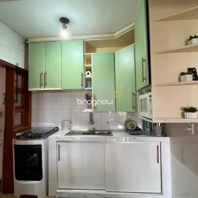 Cobertura com 156m², 4 quartos (sendo 1 suíte), 1 garagem, no bairro Canasvieiras em Florianópolis