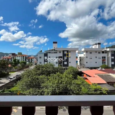 Cobertura com 156m², 4 quartos (sendo 1 suíte), 1 garagem, no bairro Canasvieiras em Florianópolis
