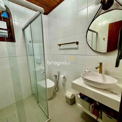 Cobertura com 156m², 4 quartos (sendo 1 suíte), 1 garagem, no bairro Canasvieiras em Florianópolis