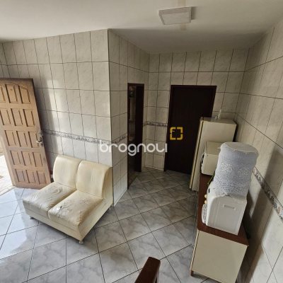 Casa com 79m², 3 quartos (sendo 1 suíte), 2 garagens, no bairro Jardim Atlântico em Florianópolis