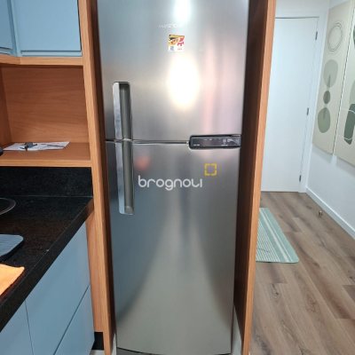 Apartamento com 68m², 2 quartos (sendo 1 suíte), 1 garagem, no bairro Centro em Florianópolis