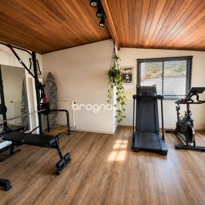 Cobertura com 150m², 2 quartos (sendo 1 suíte), 1 garagem, no bairro Trindade em Florianópolis