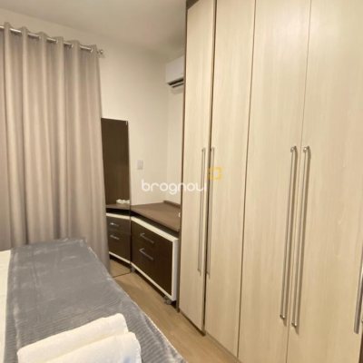Apartamento com 28m², 1 quarto, 1 garagem, no bairro Centro em Florianópolis