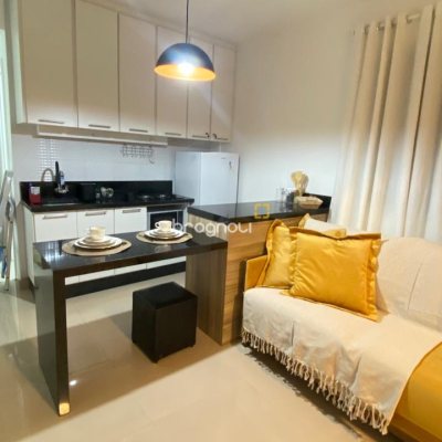 Apartamento com 28m², 1 quarto, 1 garagem, no bairro Centro em Florianópolis