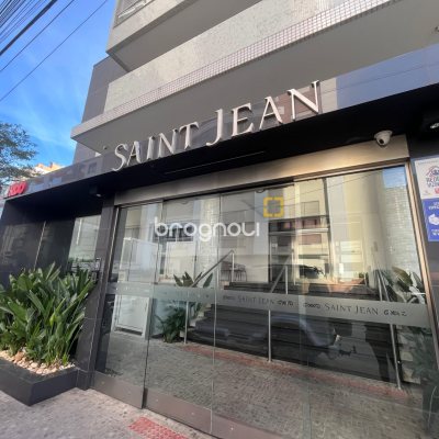 Apartamento com 127m², 3 quartos (sendo 3 suítes), 2 garagens, no bairro Kobrasol em São José
