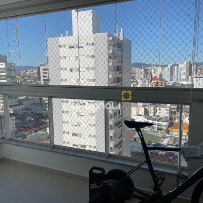 Apartamento com 127m², 3 quartos (sendo 3 suítes), 2 garagens, no bairro Kobrasol em São José