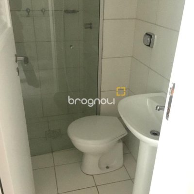 Apartamento com 100m², 3 quartos (sendo 1 suíte), 1 garagem, no bairro Centro em Florianópolis