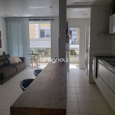 Apartamento com 76m², 2 quartos (sendo 1 suíte), 1 garagem, no bairro Jurerê Internacional em Florianópolis