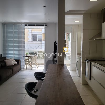 Apartamento com 76m², 2 quartos (sendo 1 suíte), 1 garagem, no bairro Jurerê Internacional em Florianópolis