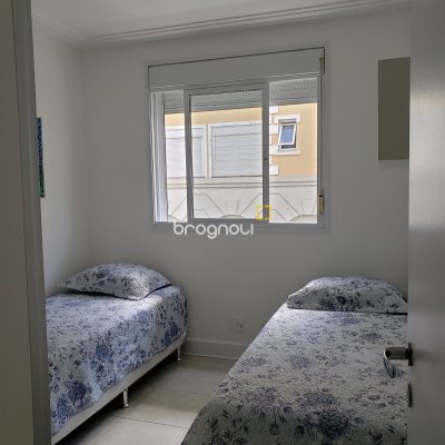 Apartamento com 76m², 2 quartos (sendo 1 suíte), 1 garagem, no bairro Jurerê Internacional em Florianópolis