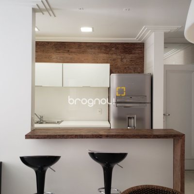 Apartamento com 76m², 2 quartos (sendo 1 suíte), 1 garagem, no bairro Jurerê Internacional em Florianópolis