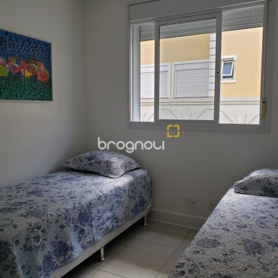 Apartamento com 76m², 2 quartos (sendo 1 suíte), 1 garagem, no bairro Jurerê Internacional em Florianópolis