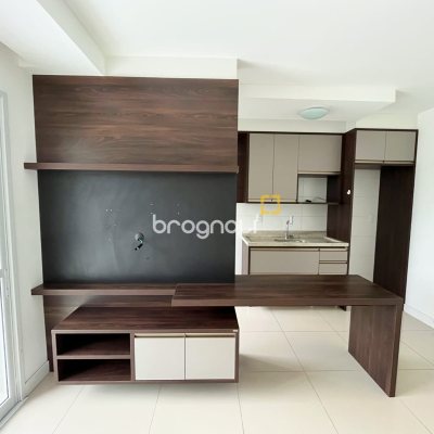 Apartamento com 39m², 1 quarto, 1 garagem, no bairro Trindade em Florianópolis