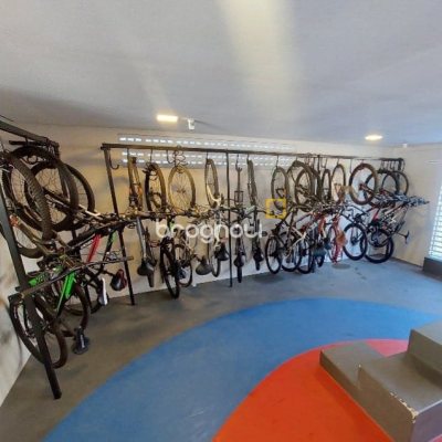 Apartamento com 39m², 1 quarto, 1 garagem, no bairro Trindade em Florianópolis