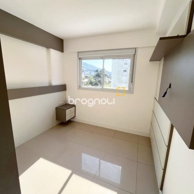 Apartamento com 39m², 1 quarto, 1 garagem, no bairro Trindade em Florianópolis