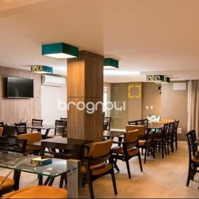 Apartamento com 39m², 1 quarto, 1 garagem, no bairro Trindade em Florianópolis