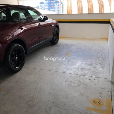 Apartamento com 39m², 1 quarto, 1 garagem, no bairro Trindade em Florianópolis