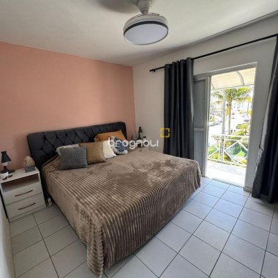 Apartamento com 67m², 2 quartos (sendo 1 suíte), 2 garagens, no bairro Ingleses do Rio Vermelho em Florianópolis