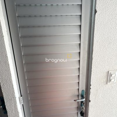 Apartamento com 67m², 2 quartos (sendo 1 suíte), 2 garagens, no bairro Ingleses do Rio Vermelho em Florianópolis