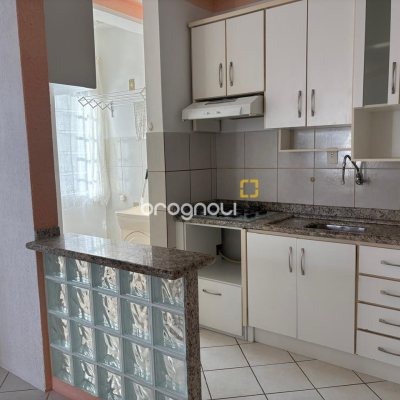 Apartamento com 46m², 2 quartos, 1 garagem, no bairro Aririú em Palhoça