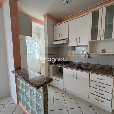 Apartamento com 46m², 2 quartos, 1 garagem, no bairro Aririú em Palhoça