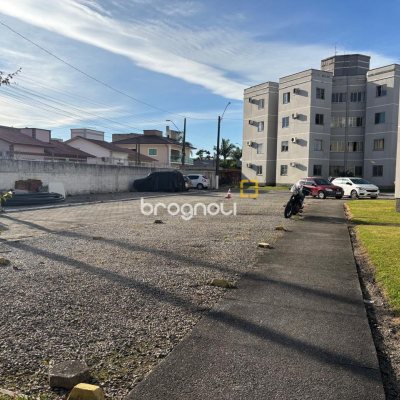 Apartamento com 46m², 2 quartos, 1 garagem, no bairro Aririú em Palhoça