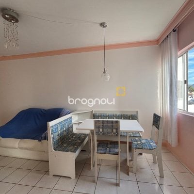 Apartamento com 46m², 2 quartos, 1 garagem, no bairro Aririú em Palhoça