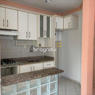 Apartamento com 46m², 2 quartos, 1 garagem, no bairro Aririú em Palhoça