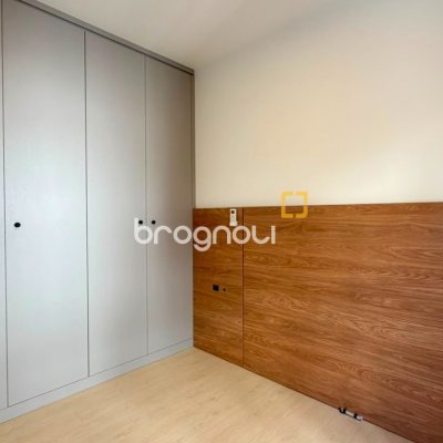 Apartamento com 79m², 2 quartos (sendo 1 suíte), 1 garagem, no bairro João Paulo em Florianópolis