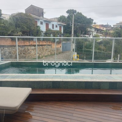 Apartamento com 79m², 2 quartos (sendo 1 suíte), 1 garagem, no bairro João Paulo em Florianópolis