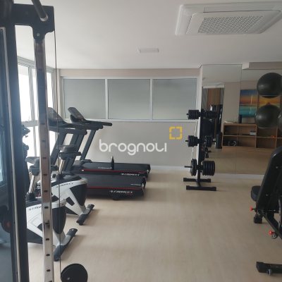 Apartamento com 79m², 2 quartos (sendo 1 suíte), 1 garagem, no bairro João Paulo em Florianópolis