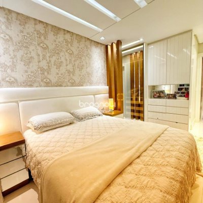 Apartamento com 122m², 3 quartos (sendo 3 suítes), 2 garagens, no bairro Agronômica em Florianópolis