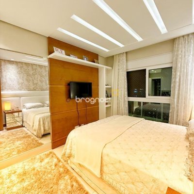 Apartamento com 122m², 3 quartos (sendo 3 suítes), 2 garagens, no bairro Agronômica em Florianópolis