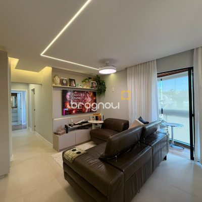 Apartamento com 73m², 2 quartos (sendo 1 suíte), 1 garagem, no bairro Agronômica em Florianópolis