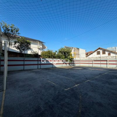 Apartamento com 73m², 2 quartos (sendo 1 suíte), 1 garagem, no bairro Agronômica em Florianópolis