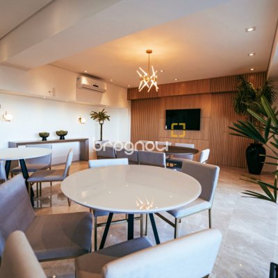 Apartamento com 81m², 2 quartos (sendo 1 suíte), 1 garagem, no bairro Barreiros em São José