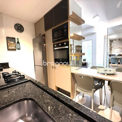 Studio com 32m², 1 garagem, no bairro Centro em Florianópolis