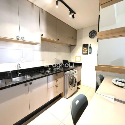 Studio com 32m², 1 garagem, no bairro Centro em Florianópolis