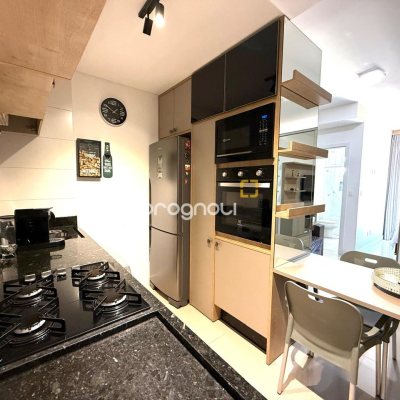 Studio com 32m², 1 garagem, no bairro Centro em Florianópolis
