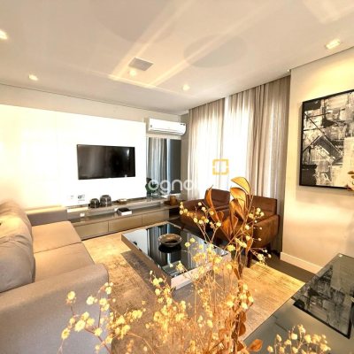 Studio com 32m², 1 garagem, no bairro Centro em Florianópolis