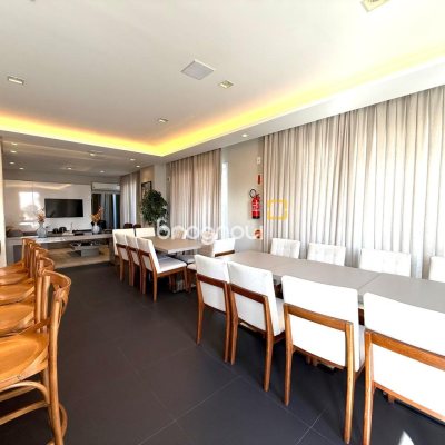 Studio com 32m², 1 garagem, no bairro Centro em Florianópolis