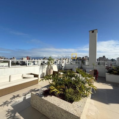Studio com 32m², 1 garagem, no bairro Centro em Florianópolis