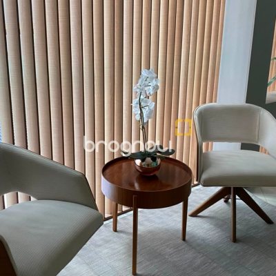 Apartamento com 193m², 3 quartos (sendo 3 suítes), 2 garagens, no bairro Centro em Florianópolis
