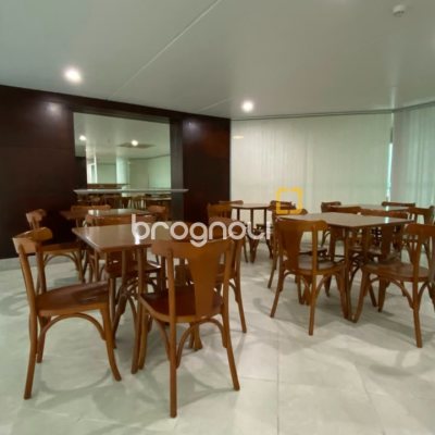 Apartamento com 193m², 3 quartos (sendo 3 suítes), 2 garagens, no bairro Centro em Florianópolis