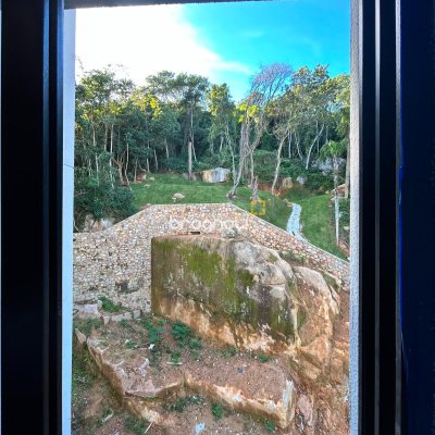 Apartamento com 72m², 2 quartos (sendo 2 suítes), 1 garagem, no bairro Jurerê em Florianópolis