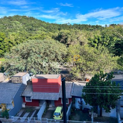 Apartamento com 72m², 2 quartos (sendo 2 suítes), 1 garagem, no bairro Jurerê em Florianópolis