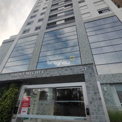 Apartamento com 66m², 2 quartos (sendo 1 suíte), 1 garagem, no bairro Kobrasol em São José