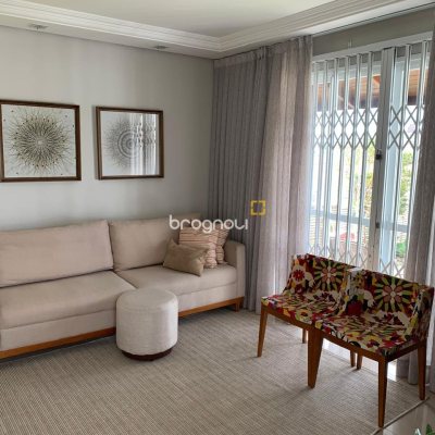 Casa com 180m², 3 quartos (sendo 1 suíte), 2 garagens, no bairro Capoeiras em Florianópolis